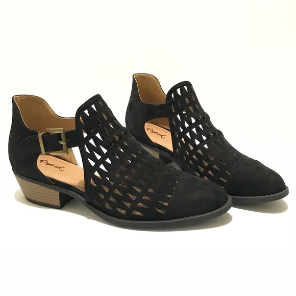 boutique Shoes - black laser cut pointed toe ankle bootie
